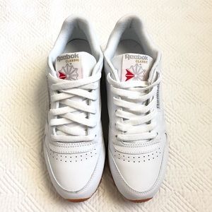 Reebok Classic White Size 7